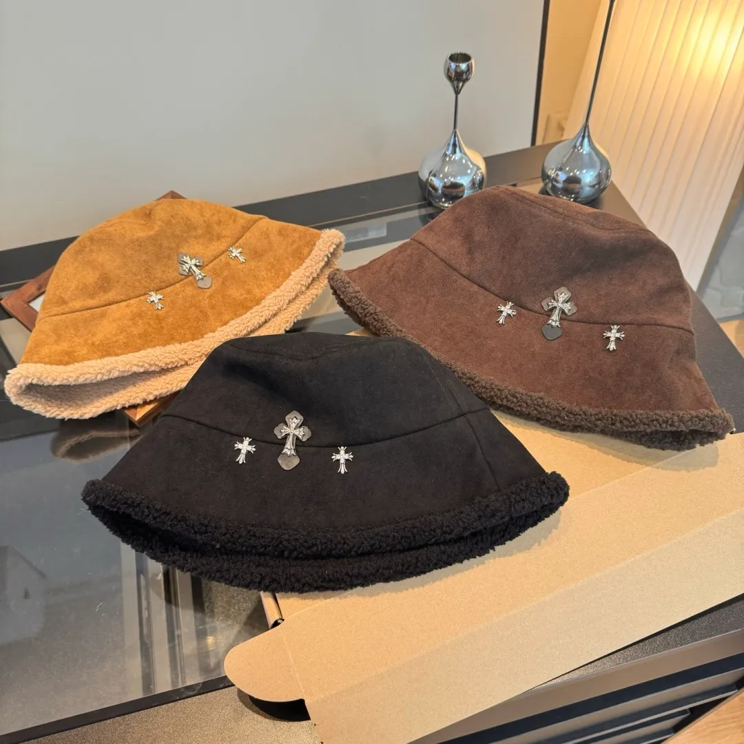 💰100¥ Croxin new wool bucket hat, foldable